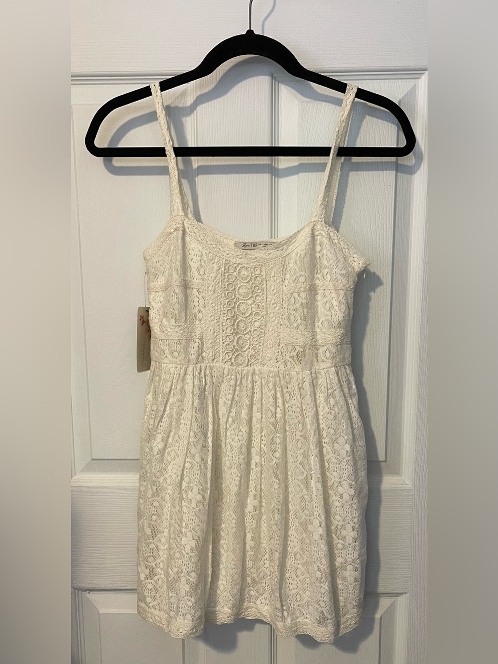 💃 ZARA TRF White Lace Spaghetti Strap Flare Sundress Women’s Size S